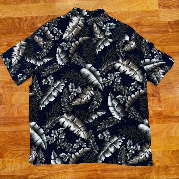 Batik Bay Mens Size XL Hawaiian Short Sleeve Button Down Shirt 100% Rayon Nice - Picture 7 of 11